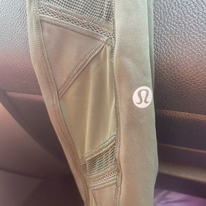 Lululemon leggings